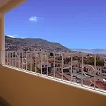 Window By Homie פונשל